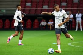 层是球队目 层是球队目